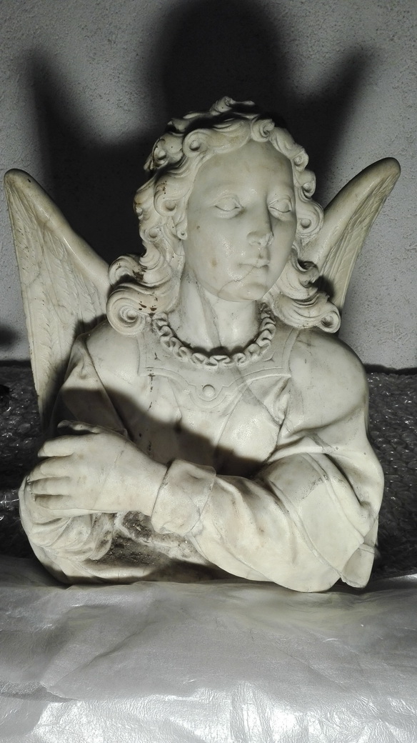 Bust de marbre un cop netejat