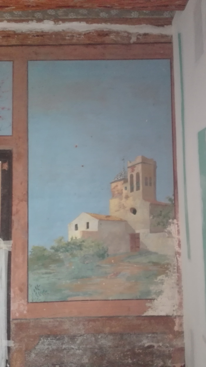 Pintura mural amb el campanar abans de la restauració