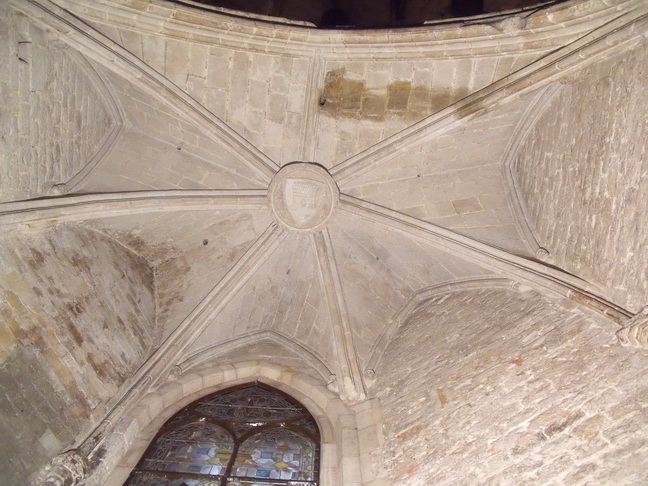 Clau de volta amb escut heràldic