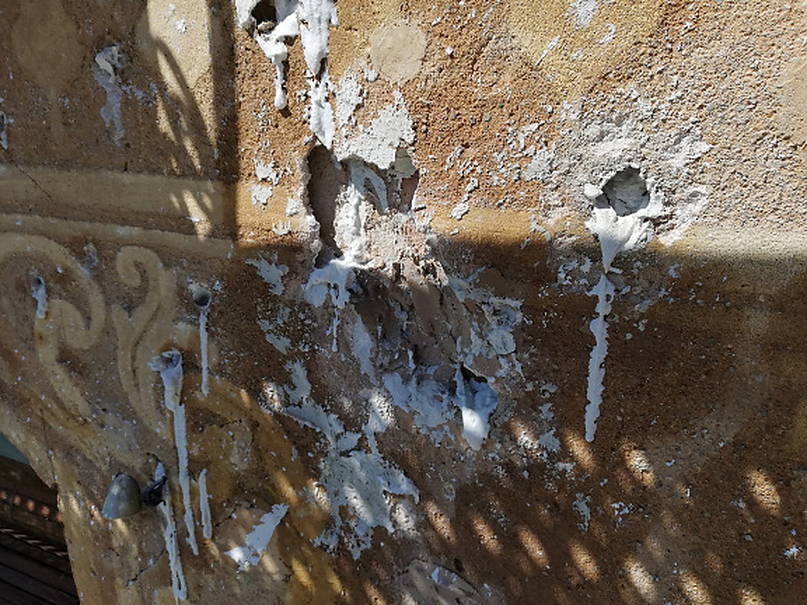 Detall de les esquerdes i pèrdues abans de la restauració
