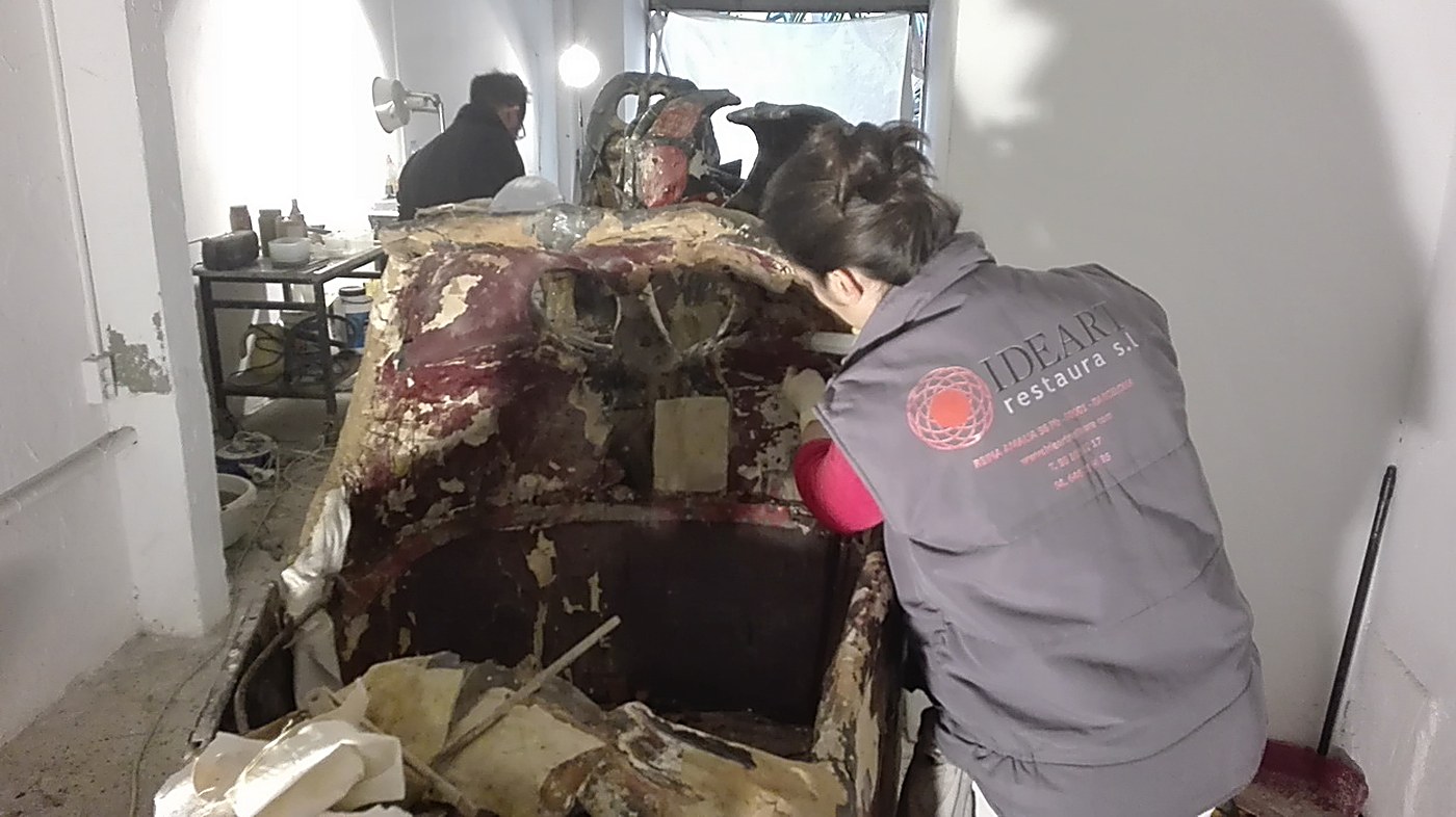 Procés de restauració al taller d'Ideart Restaura