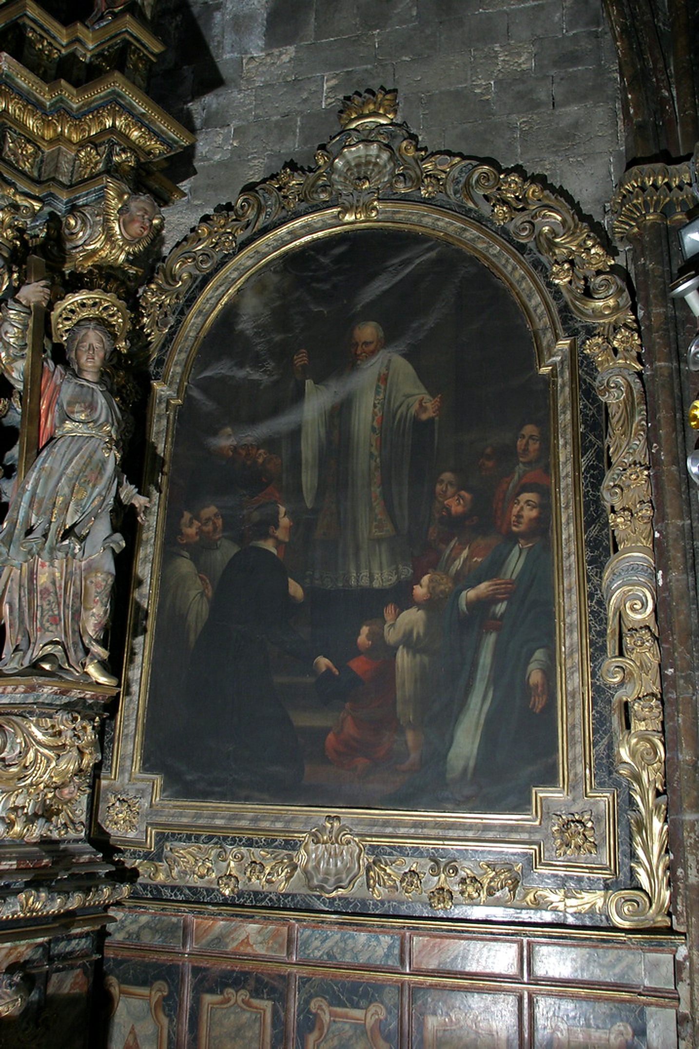 Abans de la restauració: vista general de la segona pintura de gran format de la capella dels Dolors