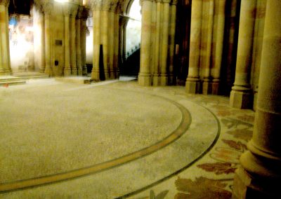 2007 – 2009 : Arrencament , restauració i col·locació de 100 m2 dels mosaics pavimentals de la cripta del Temple de la Sagrada Família de Barcelona. (Patrimoni de la Humanitat).